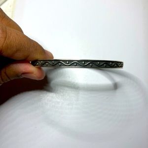 Retired James Avery bangle bracelet